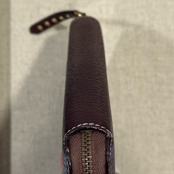Celine Vintage Grainy Leather Continental Wallet - Picture 3 of 10